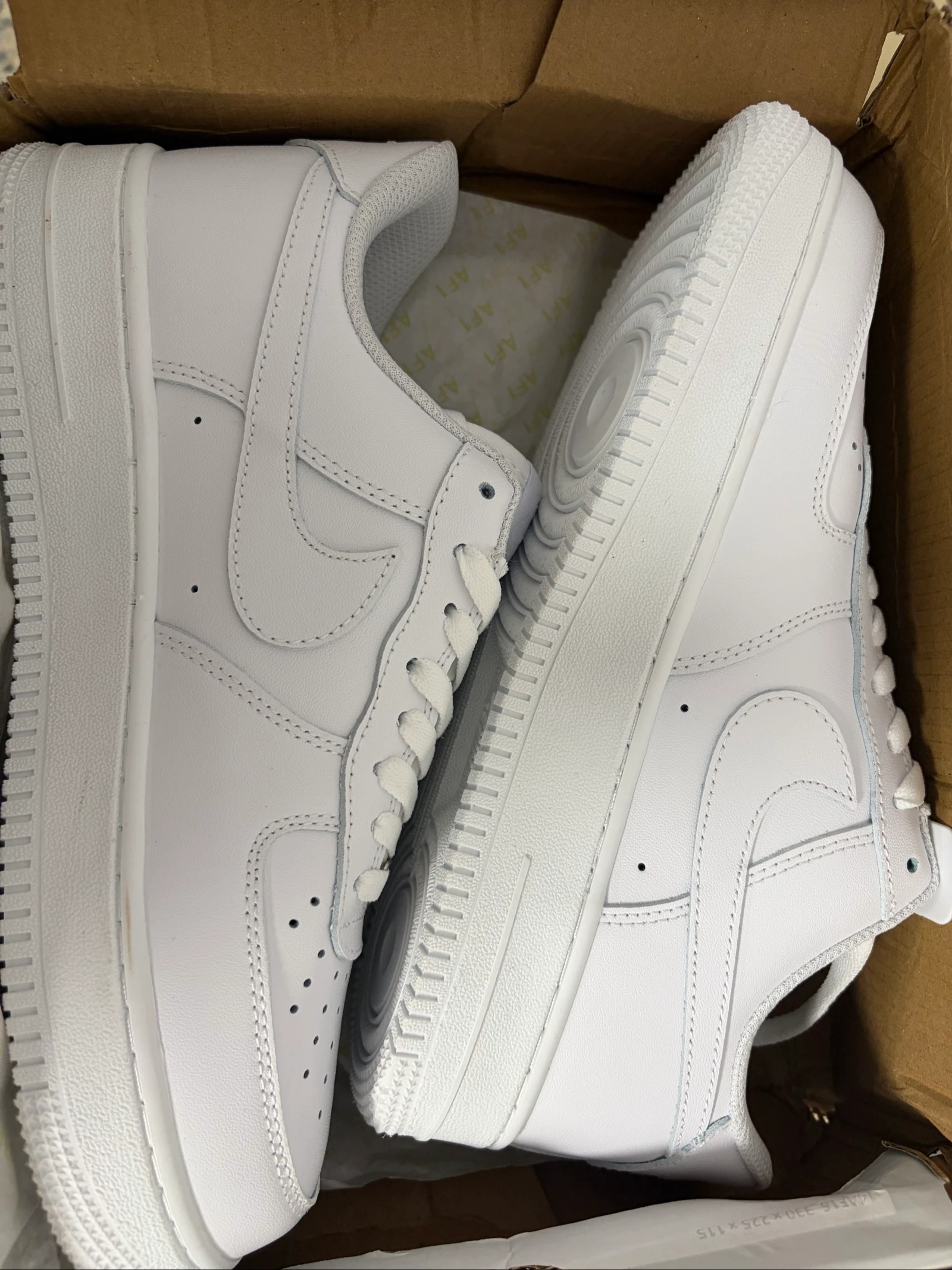 Nike Air Force 1
